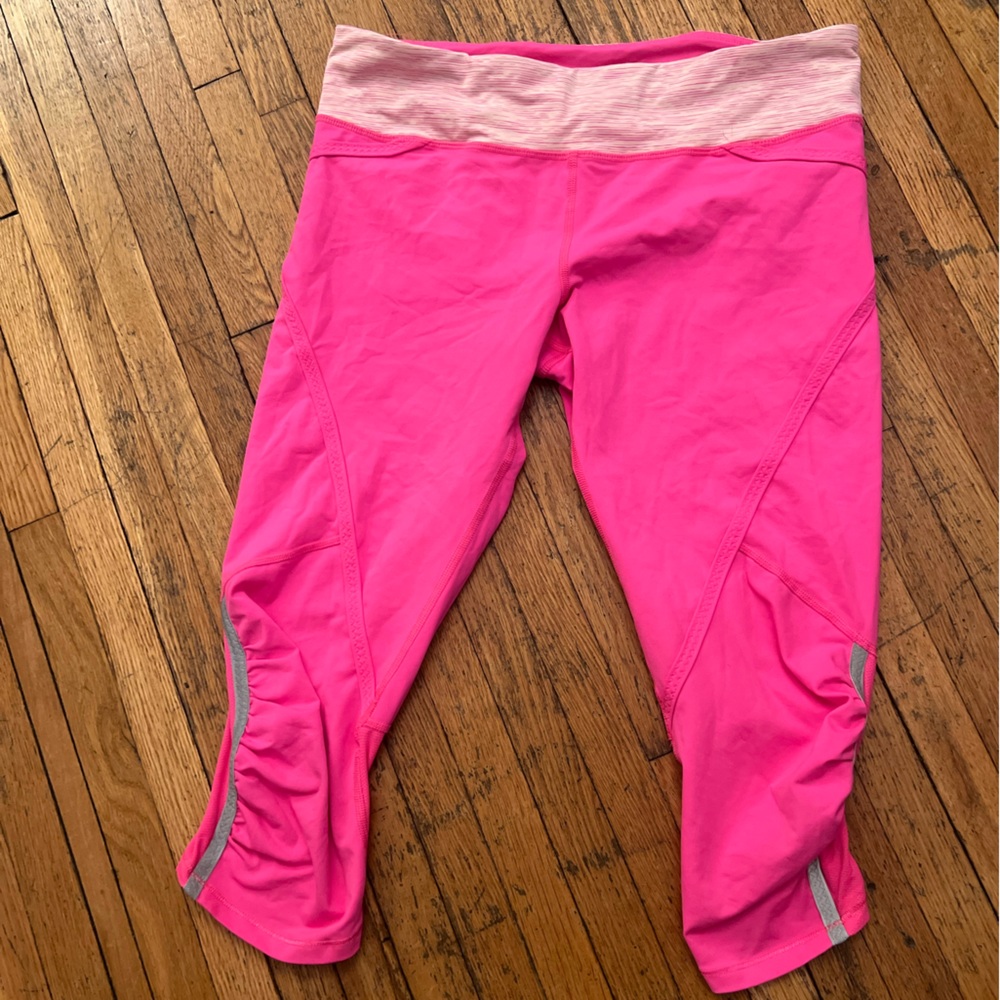 Lululemon Hot Pink Ruched Crop Leggings, Mesh Detail, Back Zip Pocket (size 8)